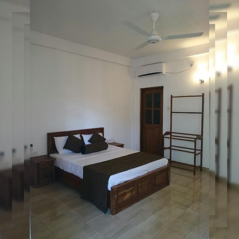 Isanka Lion Lodge Sigiriya Buitenkant foto